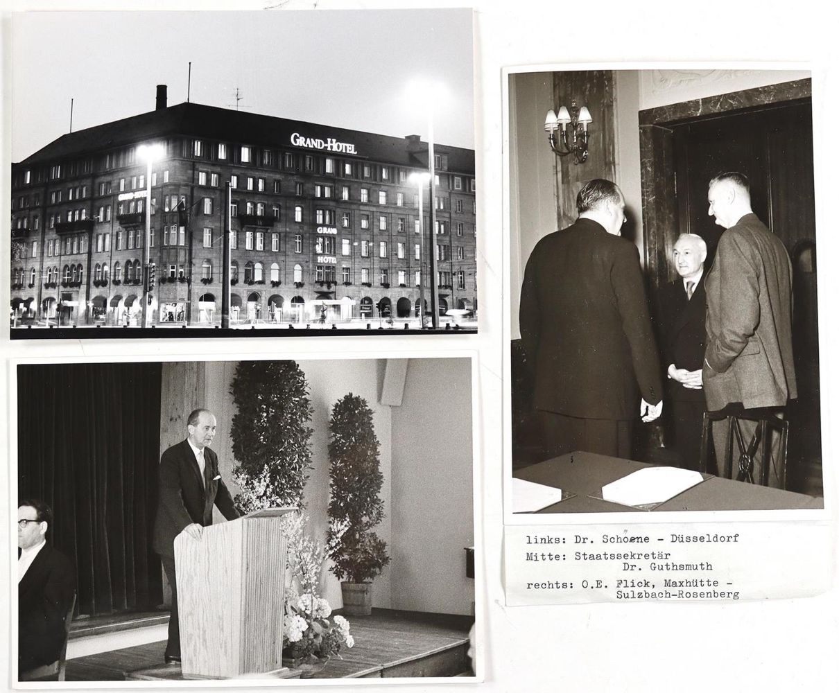 Große Abbildung Nr.1: 123-2536 Konvolut: (Photographie)