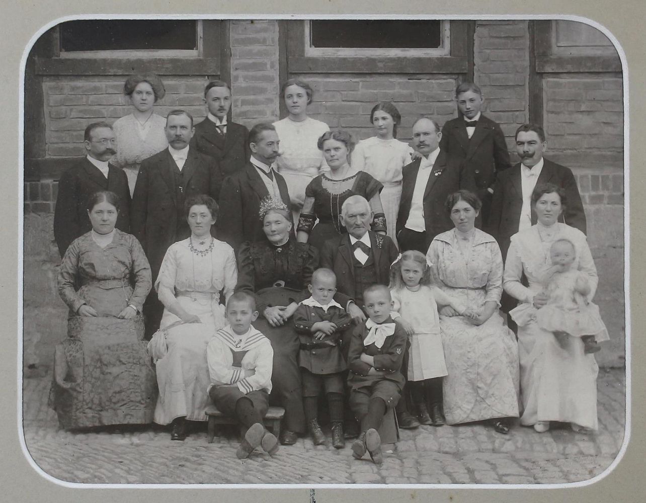 Große Abbildung Nr.3: 123-2550 Portrait.: (Photographie)