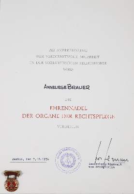 Bild Nr.2: 123-1894 Konvolut: (Autographen)
