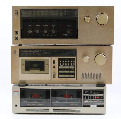 Bild Nr.1: 123-1988 Stereokomponenten Sharp,: (Varia)