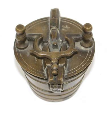 Bild Nr.1: 123-2100 Nürnberger Bechergewicht 18./19.Jh.: (Apothekenwesen, Gewichte u. Waagen)