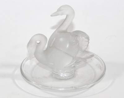 Bild Nr.1: 123-2238 Lalique u. Royal de: (Glas)