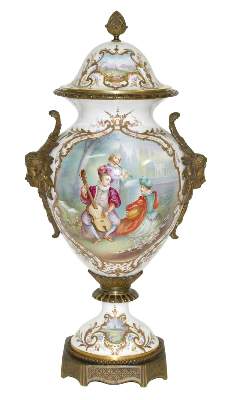 Bild Nr.1: 123-2283 Sevres Art, Amphorenvase: (Porzellan u. Keramik)