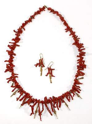 Bild Nr.1: 123-2332 Korallencollier u. Ohrhänger.: (Schmuck, Colliers)