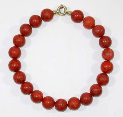 Bild Nr.1: 123-2337 Paar Korallencolliers: (Schmuck, Colliers)