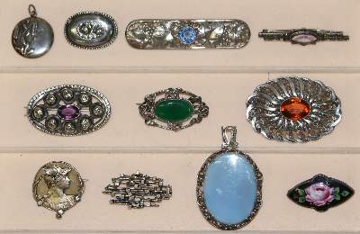 Bild Nr.1: 123-2395 Jugendstil u. Art Deco.: (Schmuck, Sammlungen)