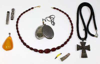 Bild Nr.1: 123-2400 Schmuck u. Sammelobjekte.: (Schmuck, Sammlungen)