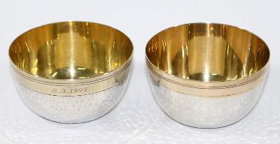 Bild Nr.1: 123-2411 Faustbecher: (Silber)
