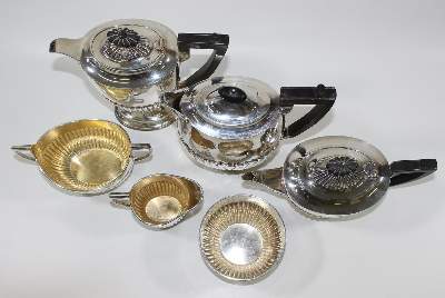 Bild Nr.2: 123-2417 Kaffee-, Tee-Kernstück 6 Tlg.: (Silber)