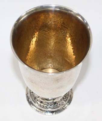 Bild Nr.2: 123-2439 Silberbecher wohl Griechenland: (Silber)