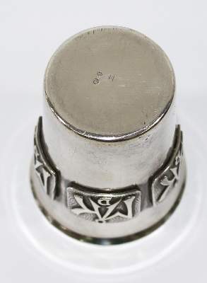 Bild Nr.2: 123-2451 Warschau Vodkabecher.: (Silber)