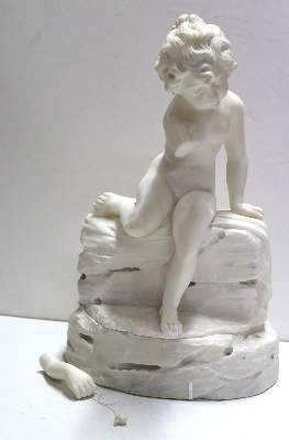 Bild Nr.1: 123-2454 Alabaster Mädchenfigur: (Skulpturen - Plastiken)