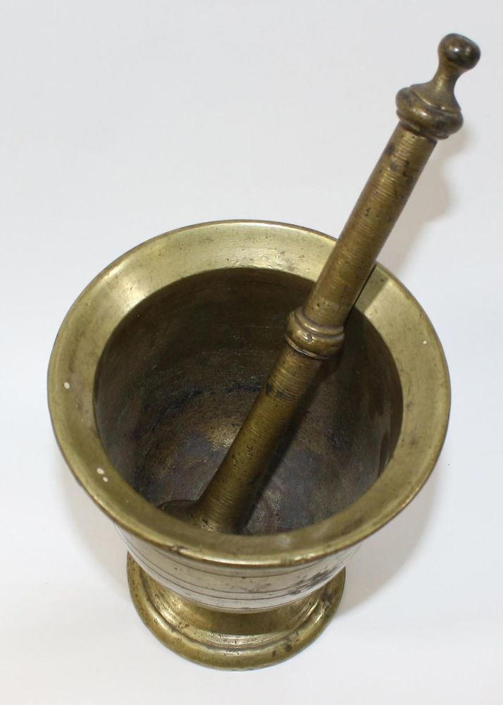 Große Abbildung Nr.2: 124-2074 Mörser.: (Apothekenwesen, Mörser)