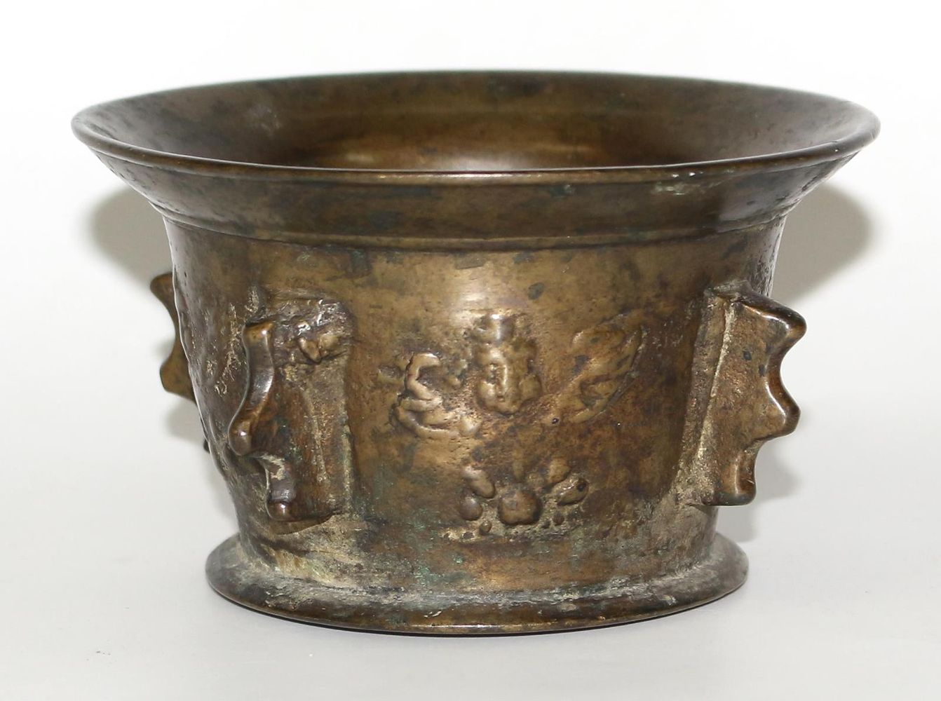 Große Abbildung Nr.1: 124-2076 Rippenmörser,: (Apothekenwesen, Mörser)