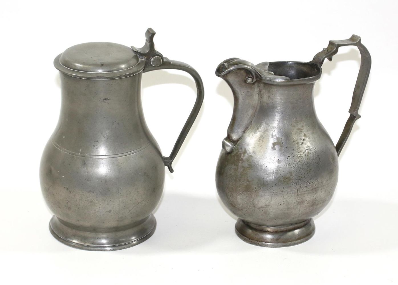 Große Abbildung Nr.1: 124-2082 Zinnkannen.: (Apothekenwesen)