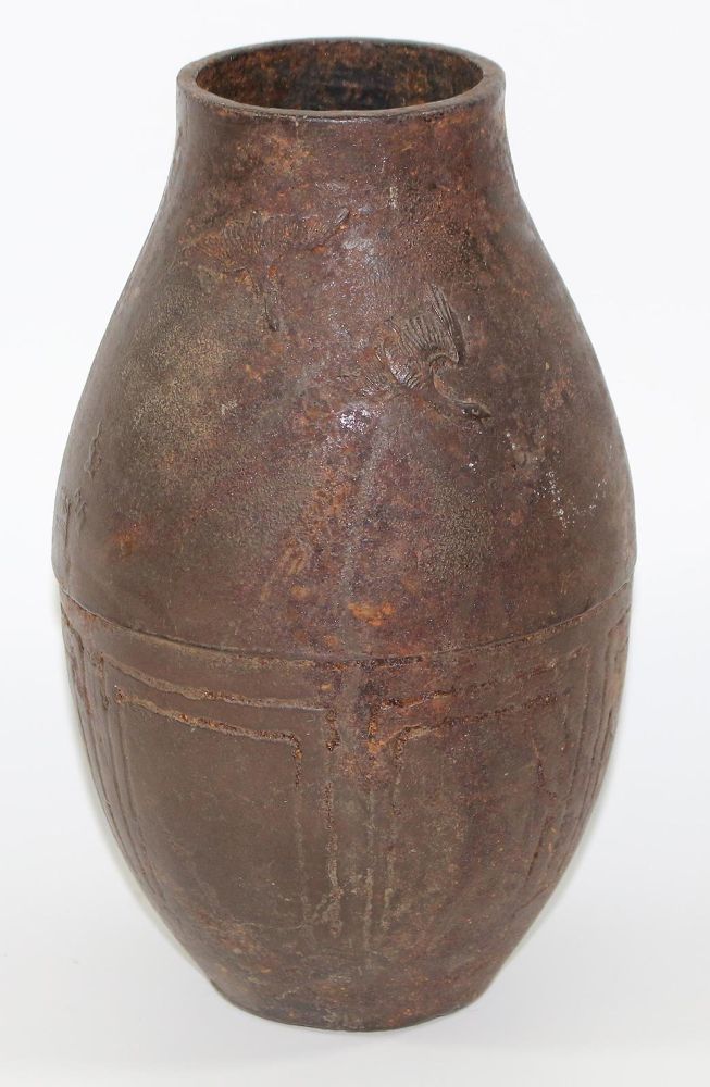 Große Abbildung Nr.2: 124-2126 Japan Eisenvase: (Asiatika)