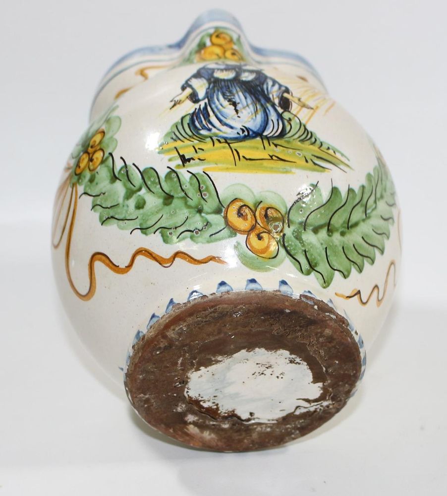 Große Abbildung Nr.3: 124-2184 Birnkrug mit Aposteldarstellung: (Porzellan u. Keramik, Fayencen)