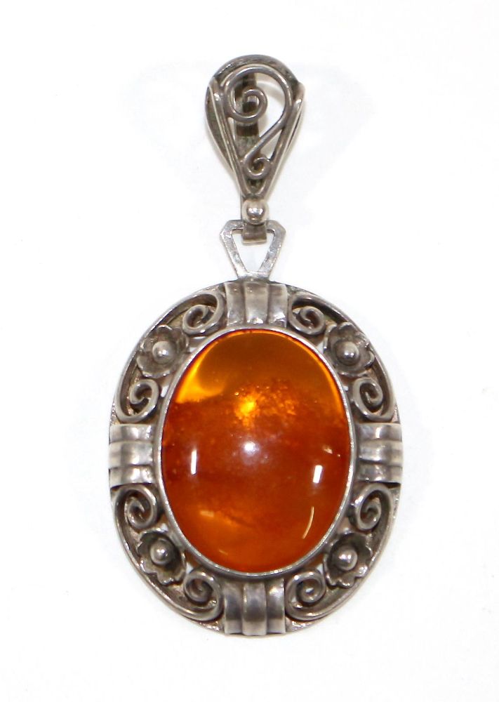 Große Abbildung Nr.1: 124-2221 Jugendstil Bernsteinanhänger: (Schmuck, Anhänger)