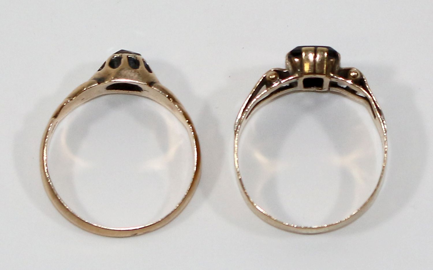 Große Abbildung Nr.2: 124-2271 Historische Ringe: (Schmuck)