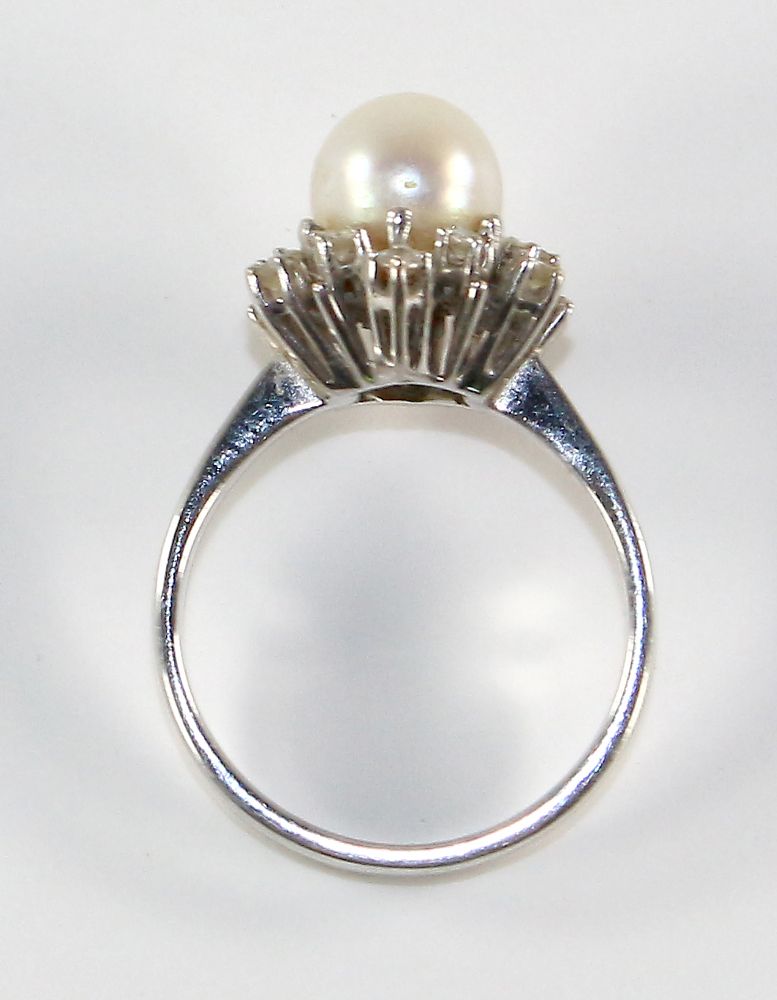 Große Abbildung Nr.2: 124-2280 Perl- Brillantring: (Schmuck, Ringe)