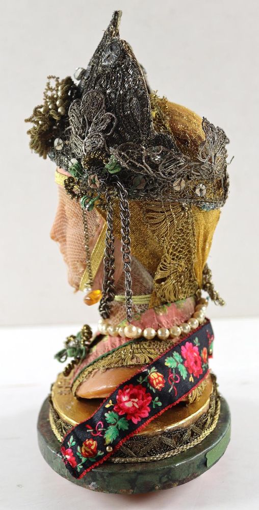 Große Abbildung Nr.4: 124-2354 Madonna von Tschenstochau,: (Vokskunst, Skulpturen - Plastiken)