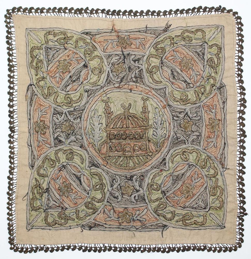 Große Abbildung Nr.2: 124-2575 Brokatstickerei.: (Varia, Textil)
