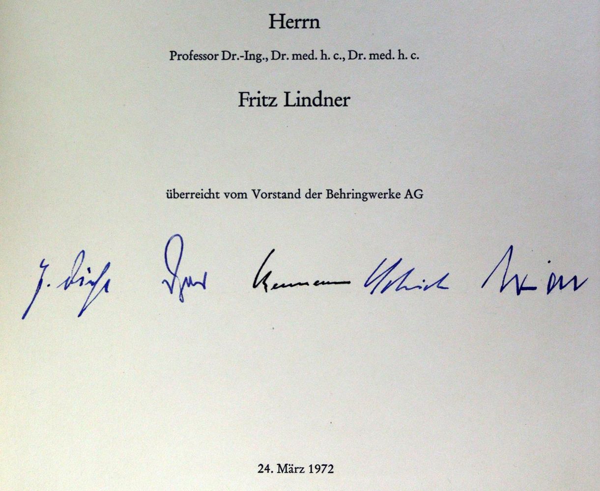 Große Abbildung Nr.1: 124-373 Behringwerke AG.: (Wirtschaft, Photographie)