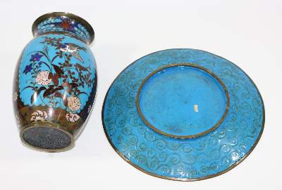 Bild Nr.2: 124-2096 China Cloisonnevase u. Platte.: (Asiatika)