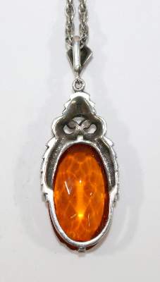 Bild Nr.2: 124-2214 Art Deko Bernsteinanhänger: (Schmuck, Anhänger)