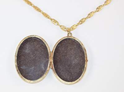Bild Nr.2: 124-2261 Medaillon 585 GG: (Schmuck, Colliers)