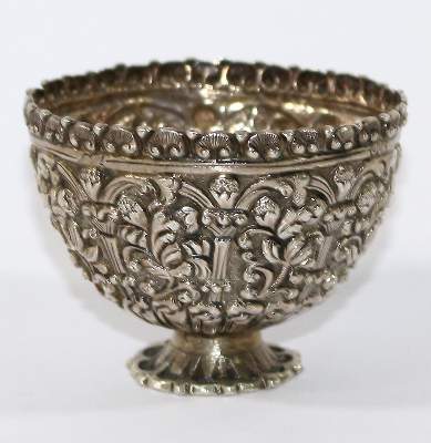Bild Nr.1: 124-2302 Kleiner Faustbecher: (Silber)