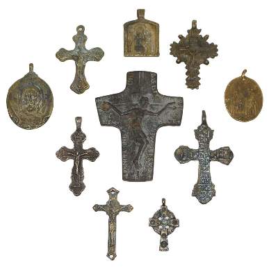 Bild Nr.1: 124-2374 Pilgermedaillen u. Kreuze.: (Volkskunst, Religiöse Volkskunst)