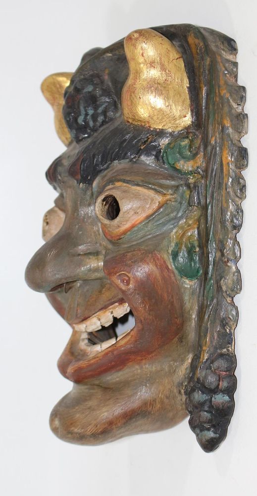 Große Abbildung Nr.2: 125-2190 Fasnachtsmaske, Larve.: (Varia)