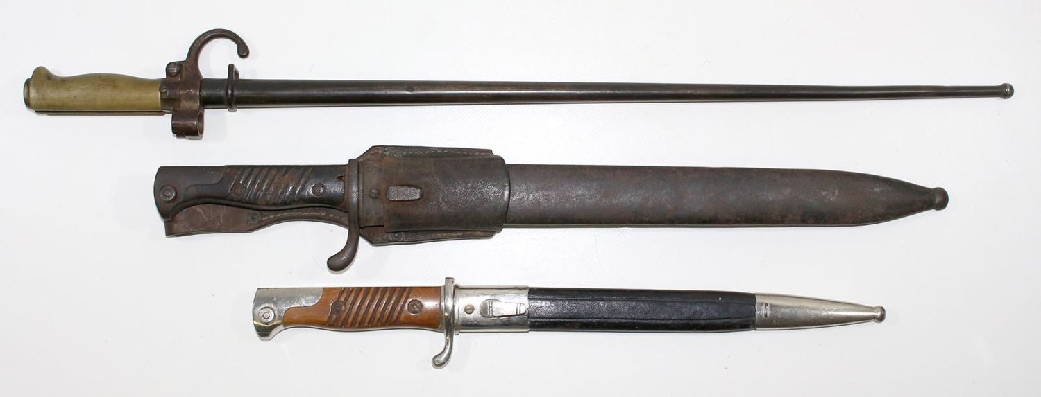 Große Abbildung Nr.1: 125-2213 Paar Seitengewehre: (Varia, Militaria)