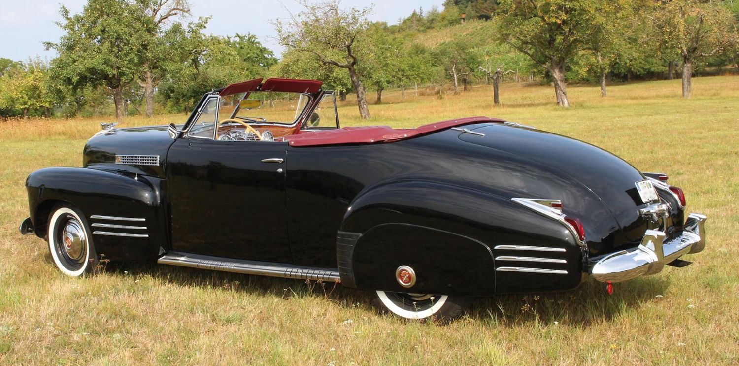 Große Abbildung Nr.10: 125-2223 Cadillac Convertible. (Varia, Oldtimer)