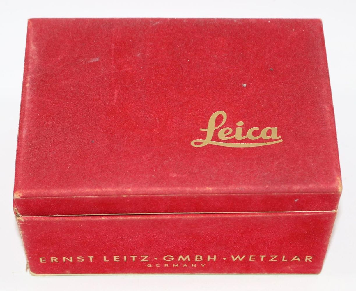 Große Abbildung Nr.4: 125-2225 Leica IIf u. Zorki: (Varia, Optik, Kameras)