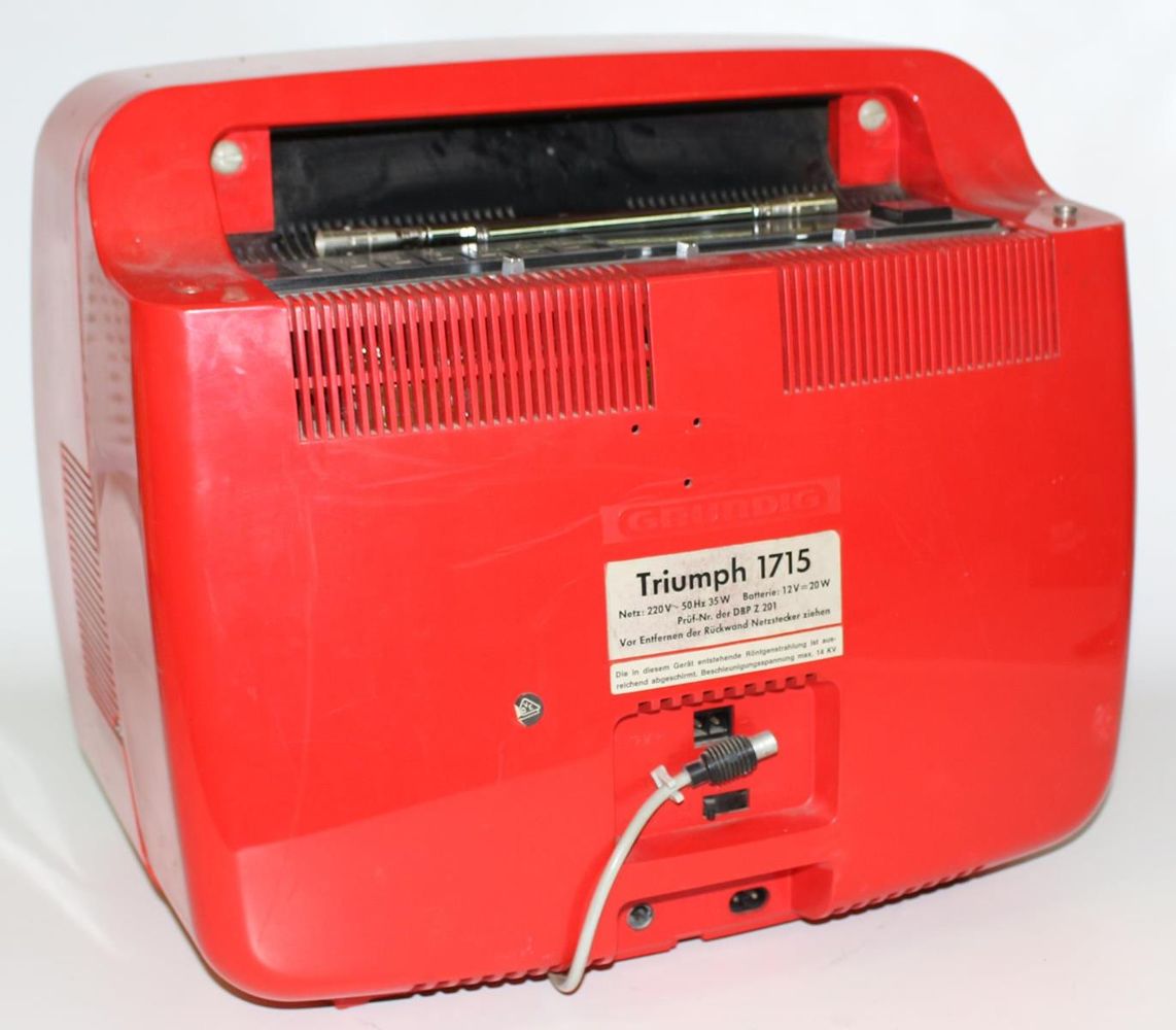 Große Abbildung Nr.4: 125-2252 Grundig Triumph 1715: (Varia, Technik und Handwerk)