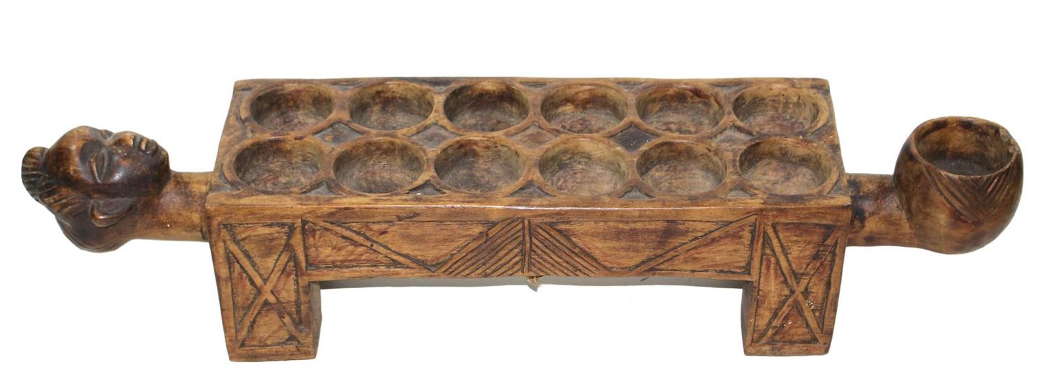 Große Abbildung Nr.1: 125-2268 Mancala Spielbrett: (Afrika)