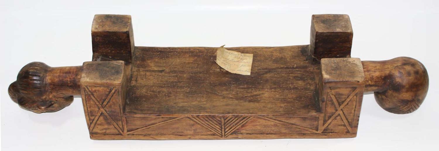 Große Abbildung Nr.2: 125-2268 Mancala Spielbrett: (Afrika)