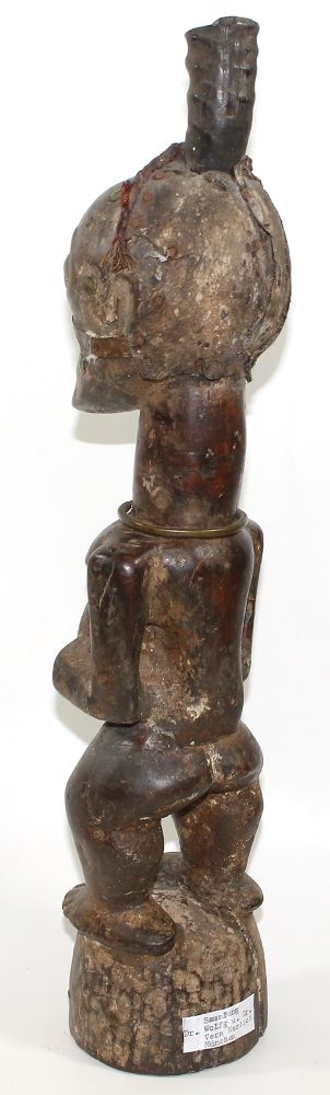Große Abbildung Nr.3: 125-2382 Songye Kongo.: (Afrika, Sammlung Wolfgang Nerlich, Figuren)
