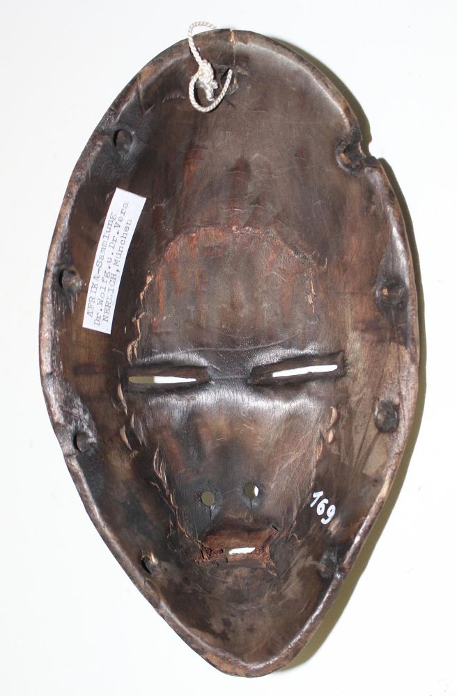 Große Abbildung Nr.3: 125-2432 Dan Liberia.: (Afrika, Sammlung Wolfgang Nerlich, Masken)