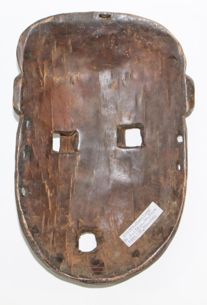 Große Abbildung Nr.3: 125-2460 Lega D.R. Kongo.: (Afrika, Sammlung Wolfgang Nerlich, Masken)