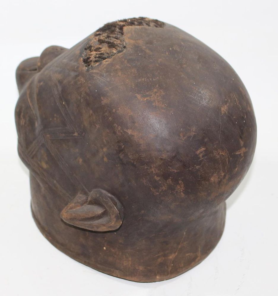 Große Abbildung Nr.4: 125-2469 Makonde Stülpmaske.: (Afrika, Sammlung Wolfgang Nerlich, Masken)