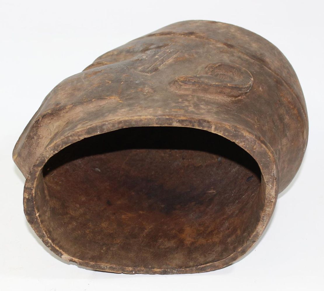 Große Abbildung Nr.4: 125-2472 Makonde Tansania.: (Afrika, Sammlung Wolfgang Nerlich, Masken)