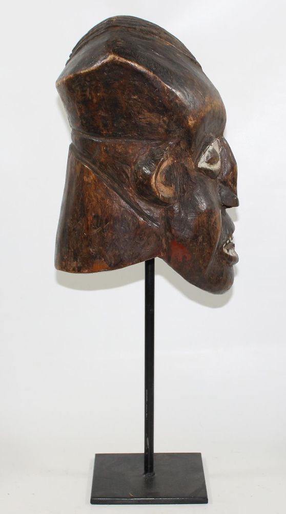 Große Abbildung Nr.2: 125-2474 Mambila Kamerun.: (Afrika, Sammlung Wolfgang Nerlich, Masken)
