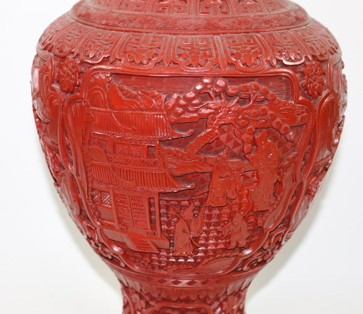 Große Abbildung Nr.3: 125-2584 Rotlackvase hoch.: (Asiatika, China)