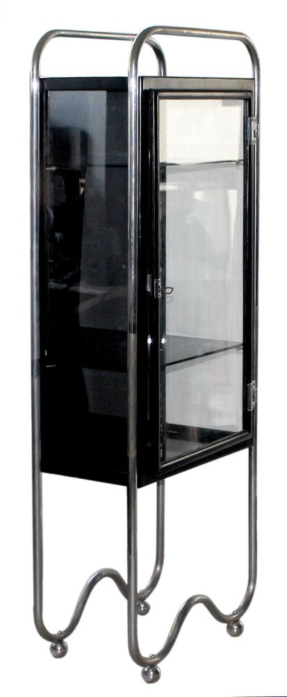 Große Abbildung Nr.2: 125-2633 Bauhaus Vitrine: (Möbel, Design)