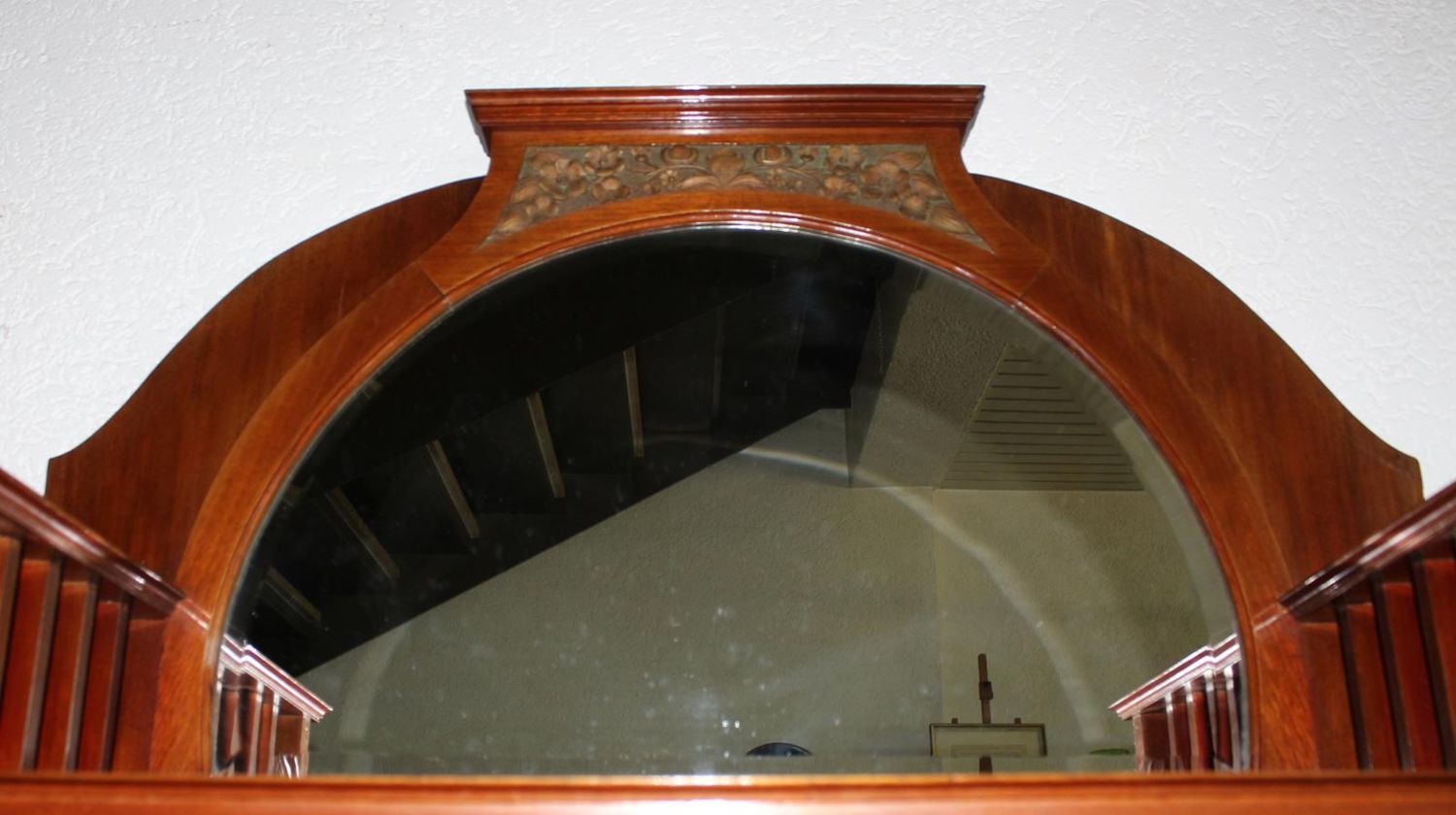 Große Abbildung Nr.6: 125-2637 Jugendstil Büchervitrine.: (Möbel)