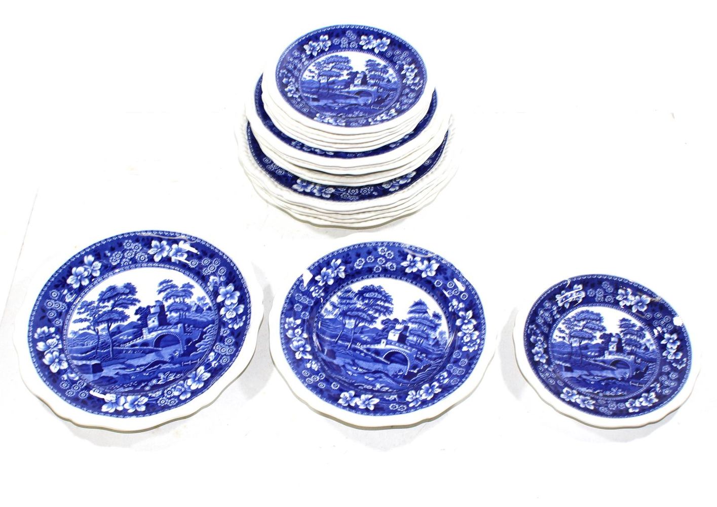 Große Abbildung Nr.3: 125-2669 England Spode Copeland: (Porzellan u. Keramik)