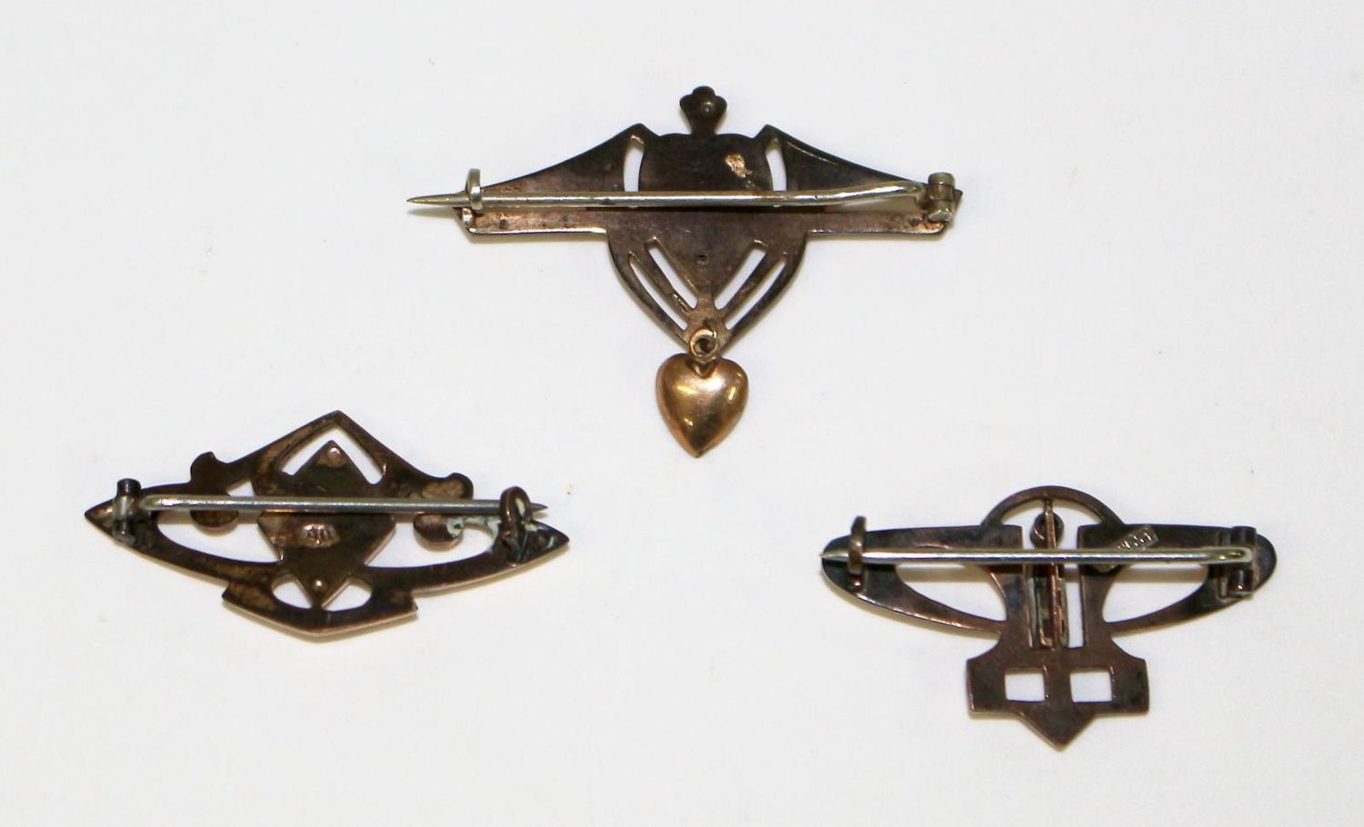 Große Abbildung Nr.2: 125-2722 3 Jugendstilbroschen: (Schmuck, Broschen)